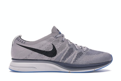 Macaron Nike Flyknit Racer White On Feet Nike Flyknit Trainer