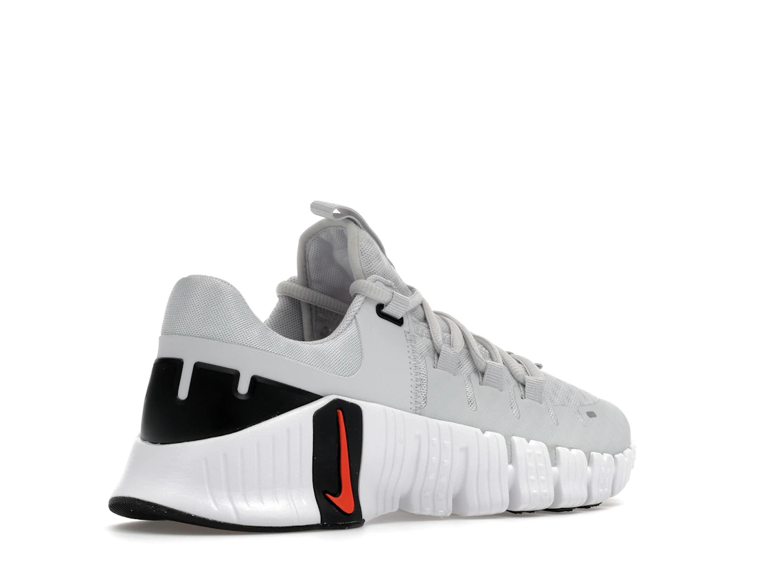Nike Free Metcon 5 Photon Dust (Women's)