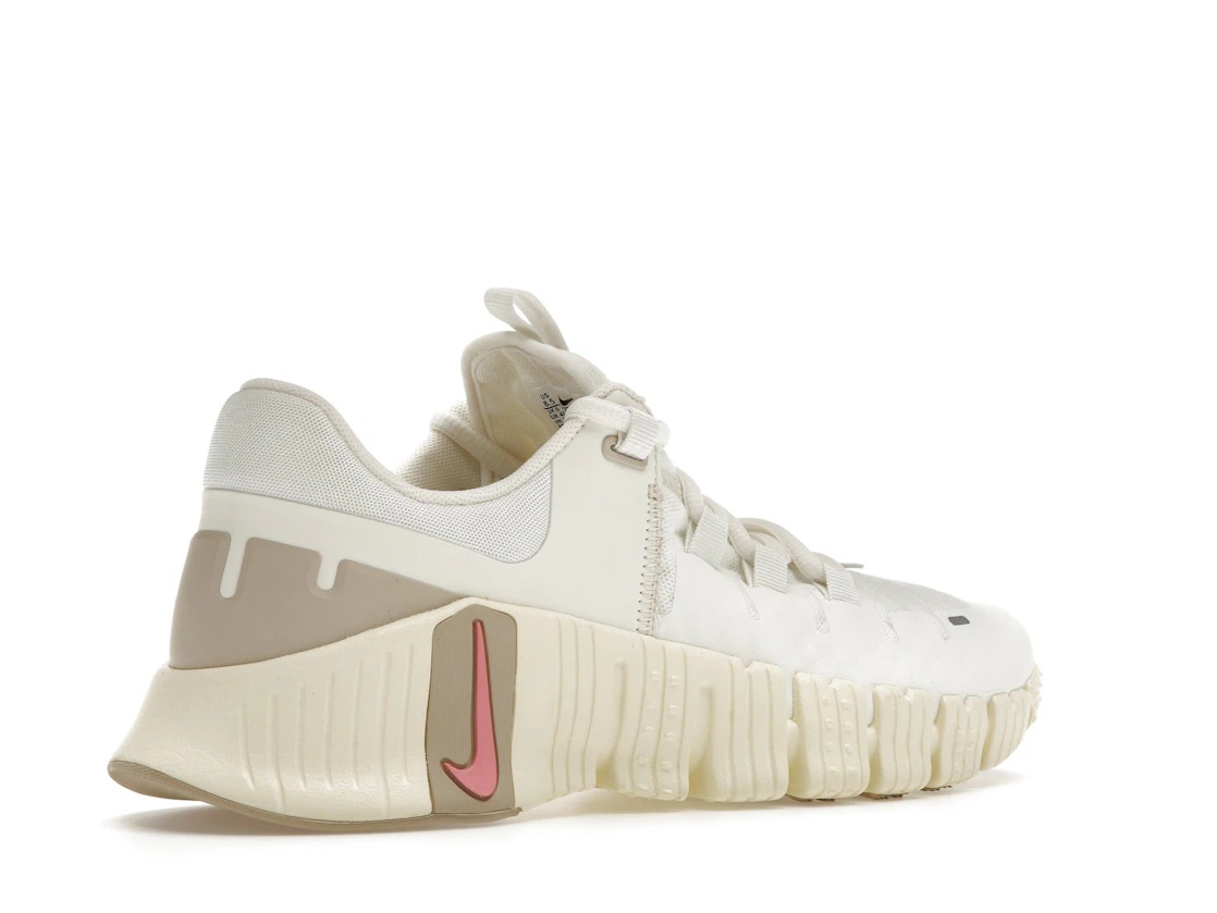 Nike Free Metcon 5 Sail Sanddrift (Women's)