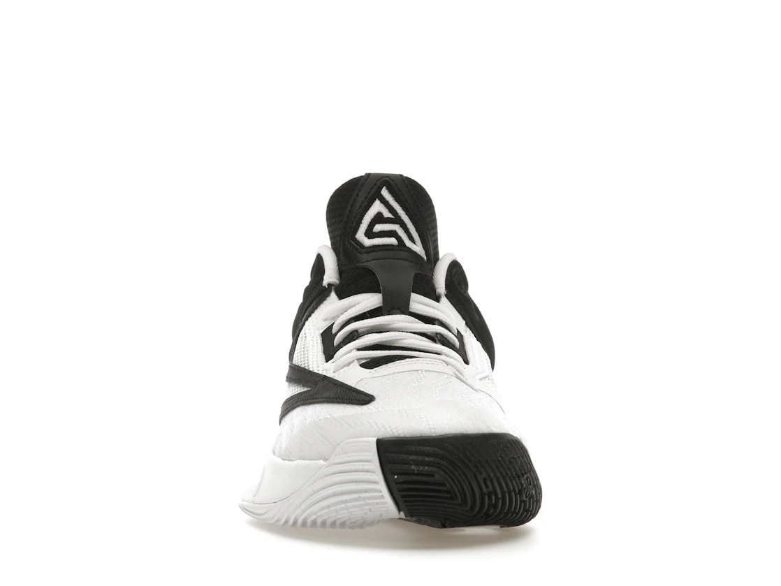 Nike Giannis Immortality 3 Oreo