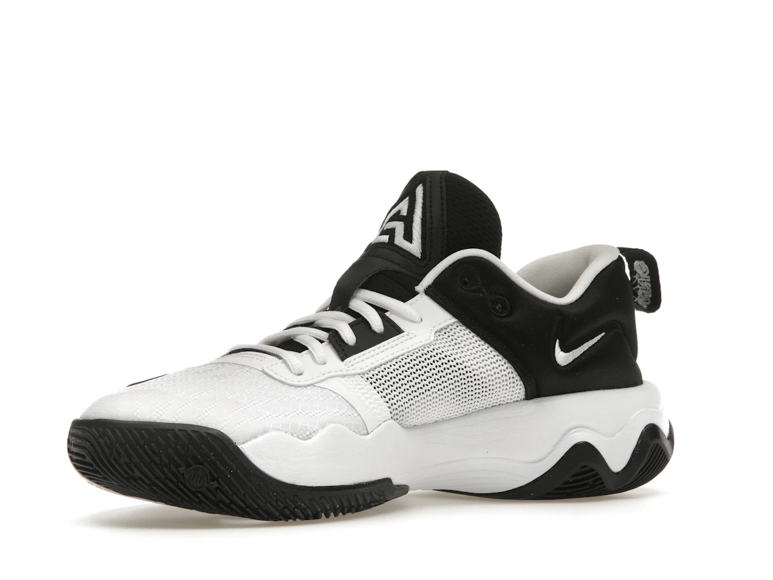 Nike Giannis Immortality 3 Oreo