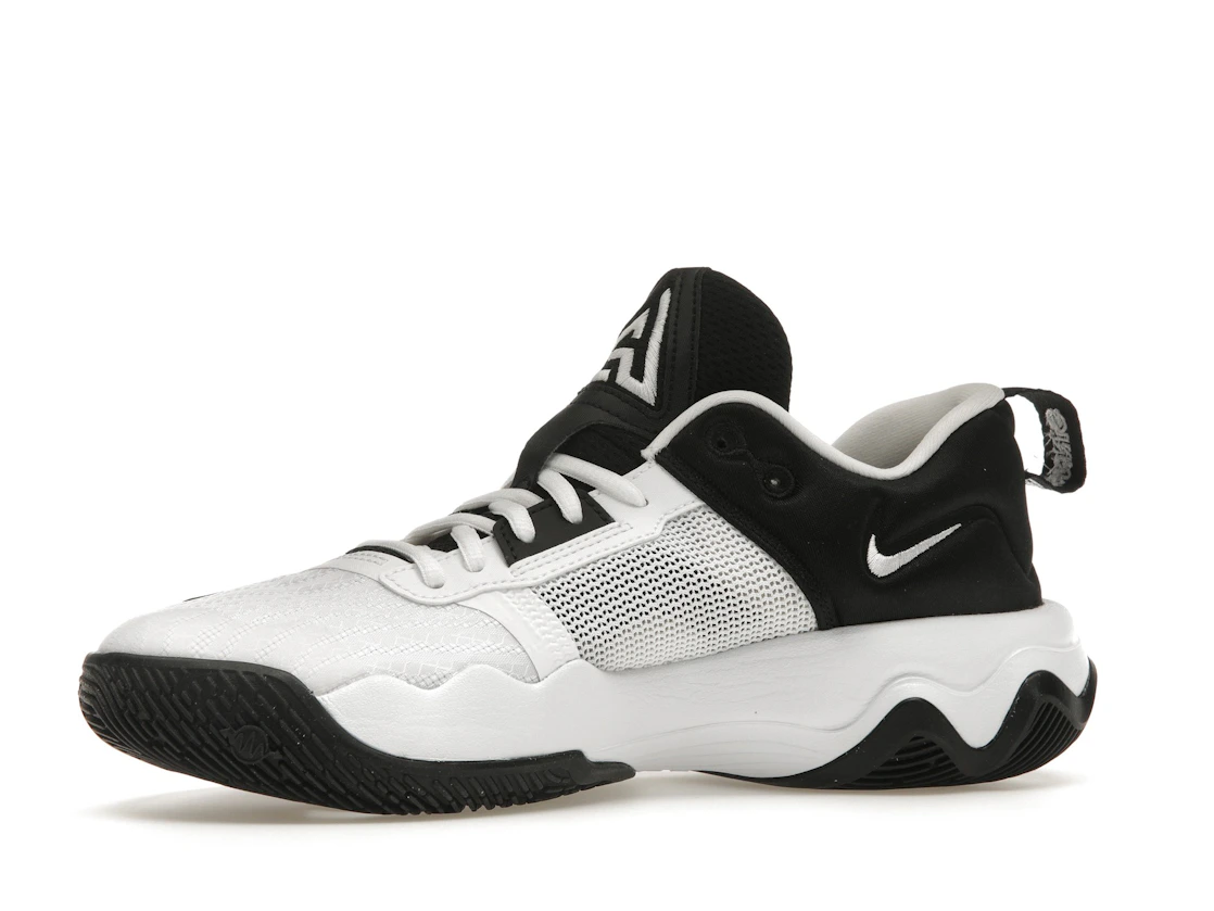 Nike Giannis Immortality 3 Oreo