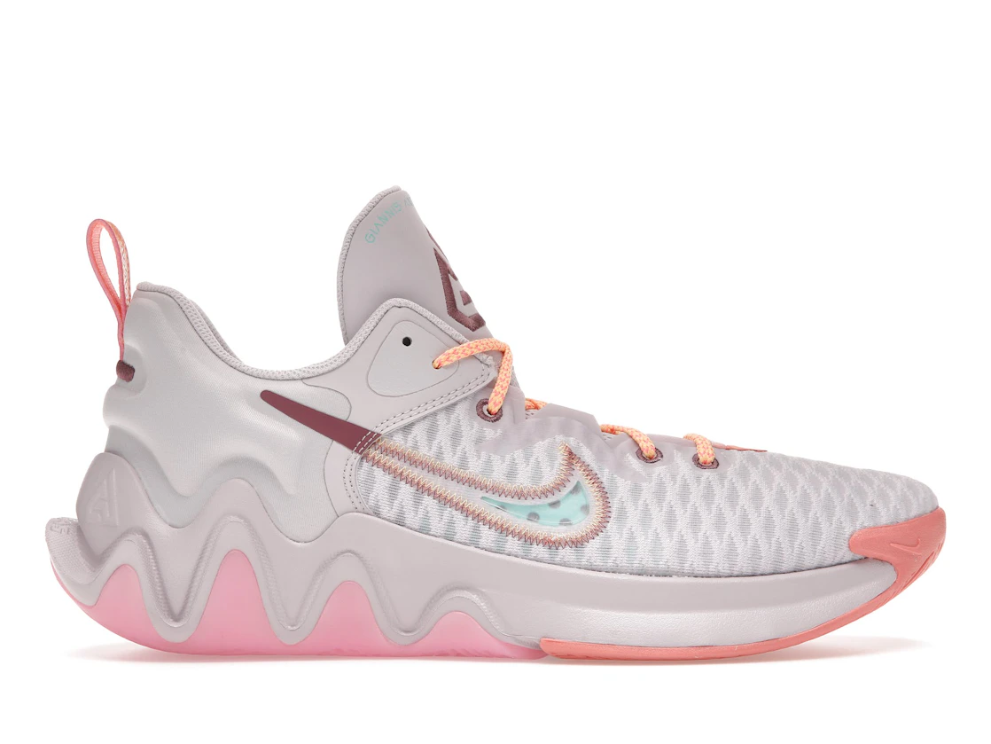 Nike Giannis Immortality Force Field Super Smoothie