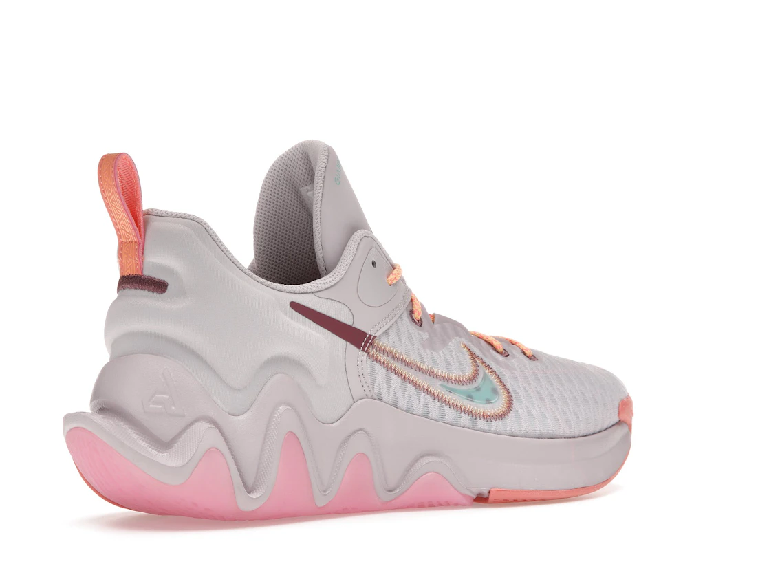 Nike Giannis Immortality Force Field Super Smoothie