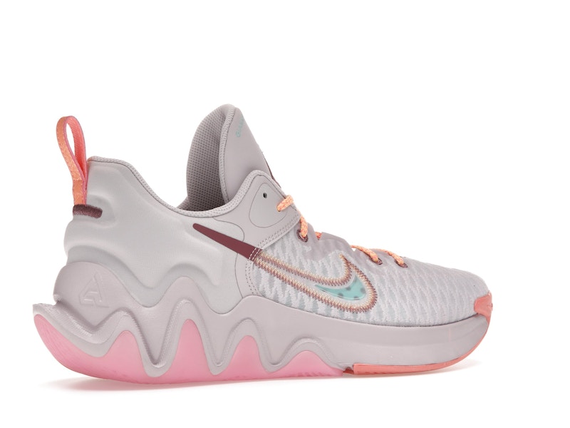 Nike Giannis Immortality Force Field Super Smoothie