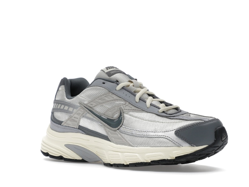 Nike Initiator Light Bone Smoke Grey