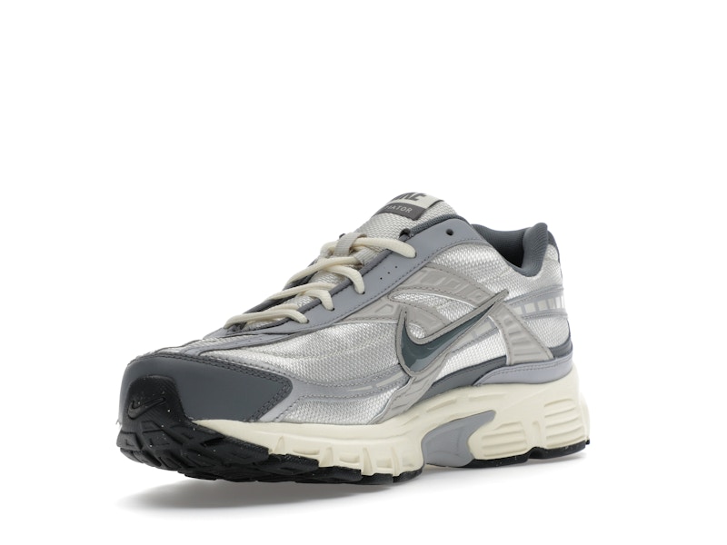 Nike Initiator Light Bone Smoke Grey