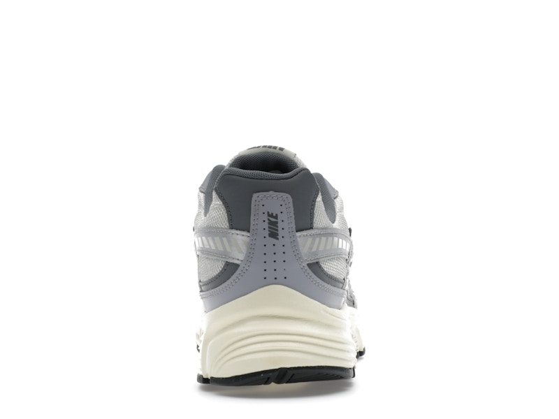 Nike Initiator Light Bone Smoke Grey