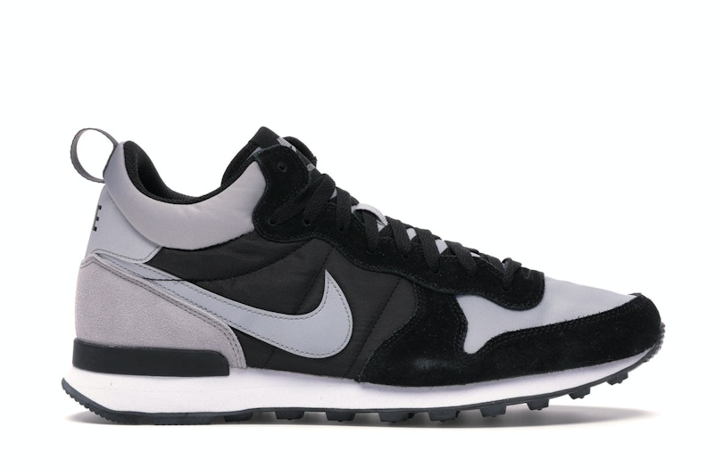 Nike hotsell internationalist vert