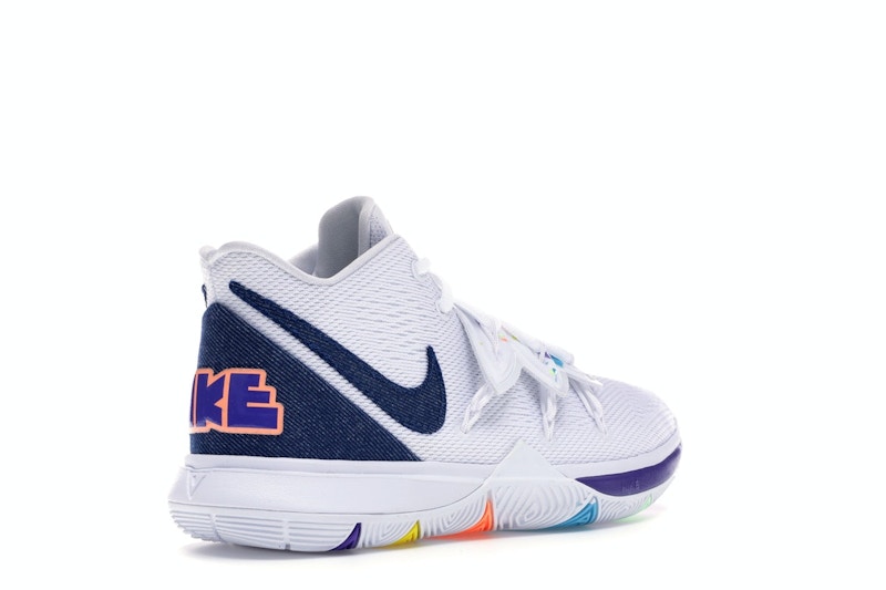 kyrie 5 light blue