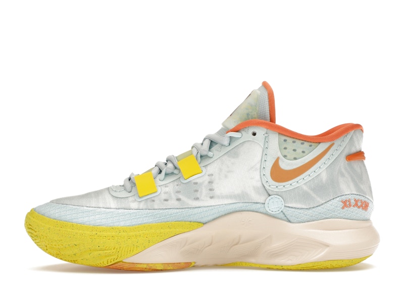 Nike Kyrie 8