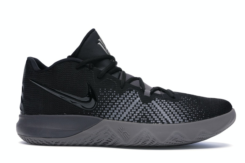 Nike kyrie flytrap black and white Clearance
