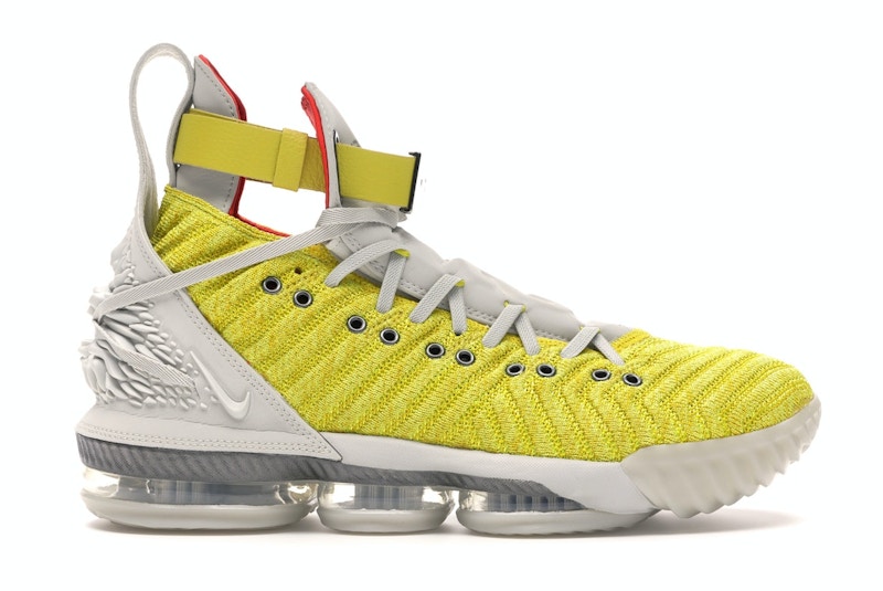 Nike lebron 16 oro hot sale