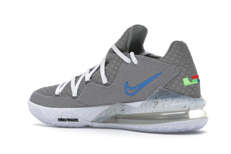 Nike LeBron 17 Low Particle Grey