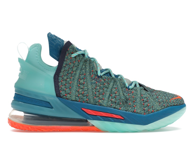 Lebron 18 green and red sales