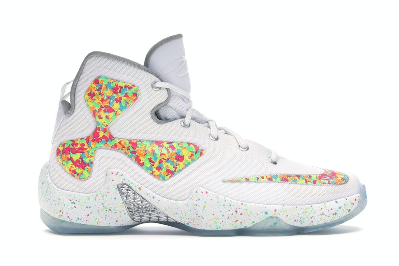 Nike LeBron 13 Fruity Pebbles para escolares 846222 100 MX