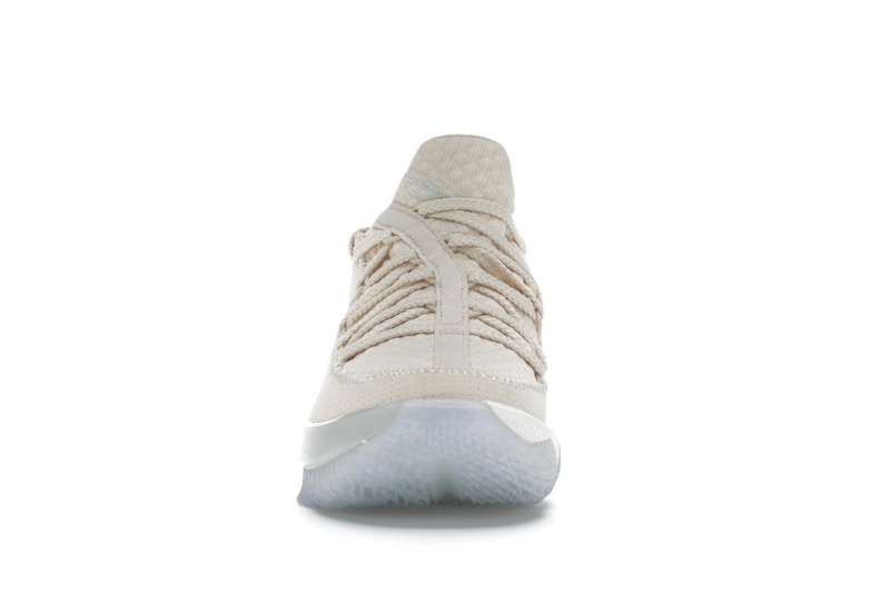 Nike LeBron 17 Low Light Cream