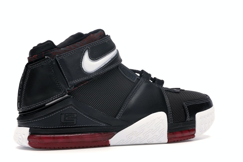 Nike lebron 2 gold clearance