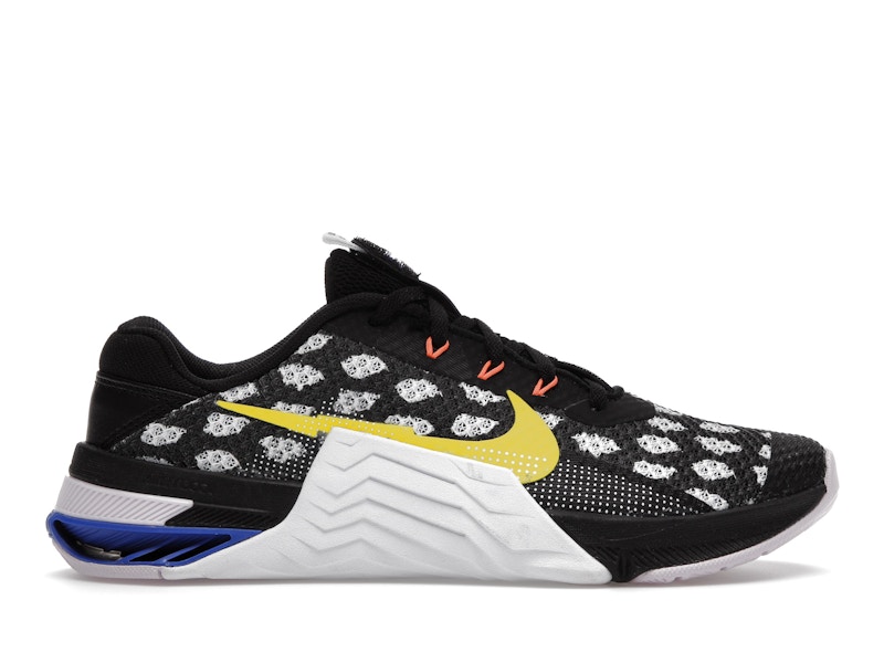 Metcon 4 black new arrivals white yellow