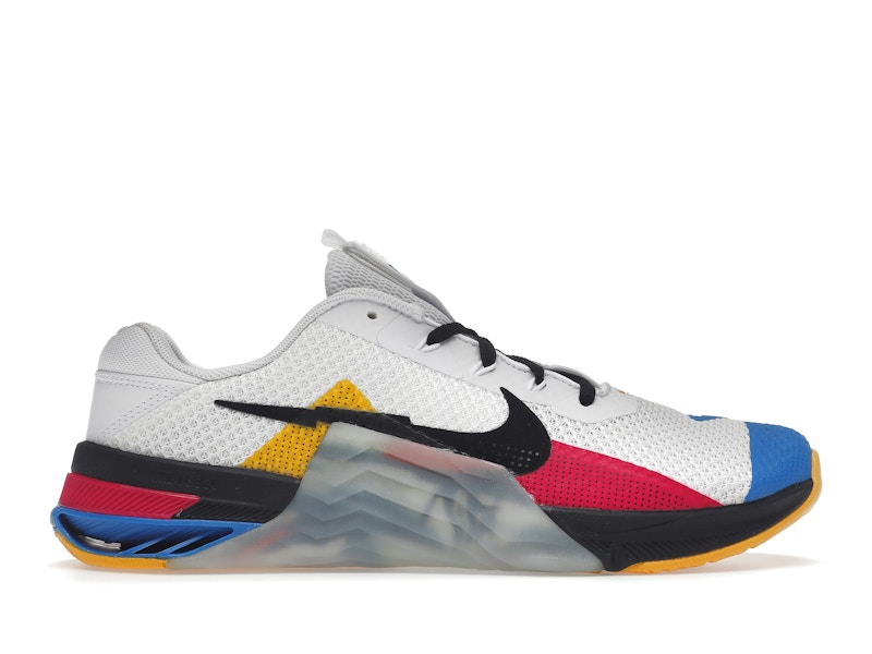 Nike metcon white hotsell pink
