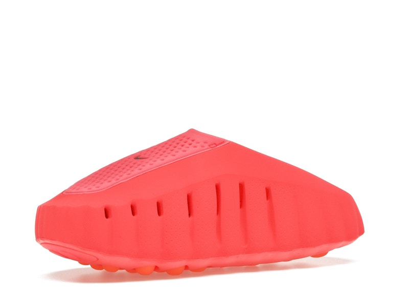 Nike Mind 001 Slide Solar Red