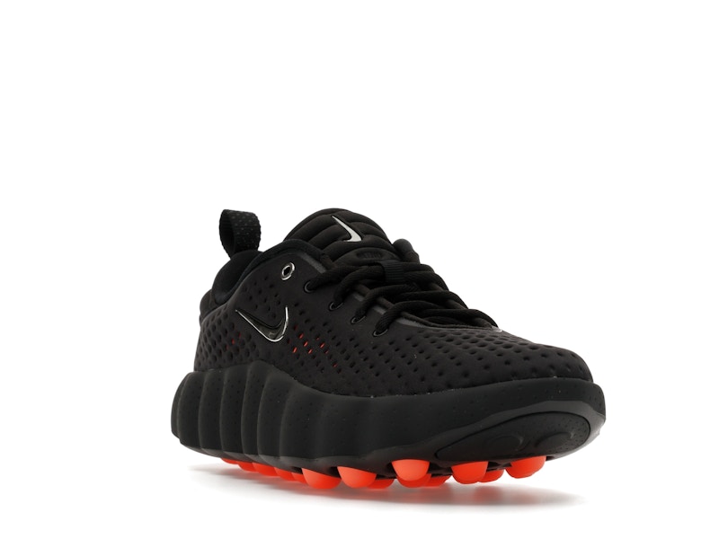 Nike Mind 002 Black Hyper Crimson