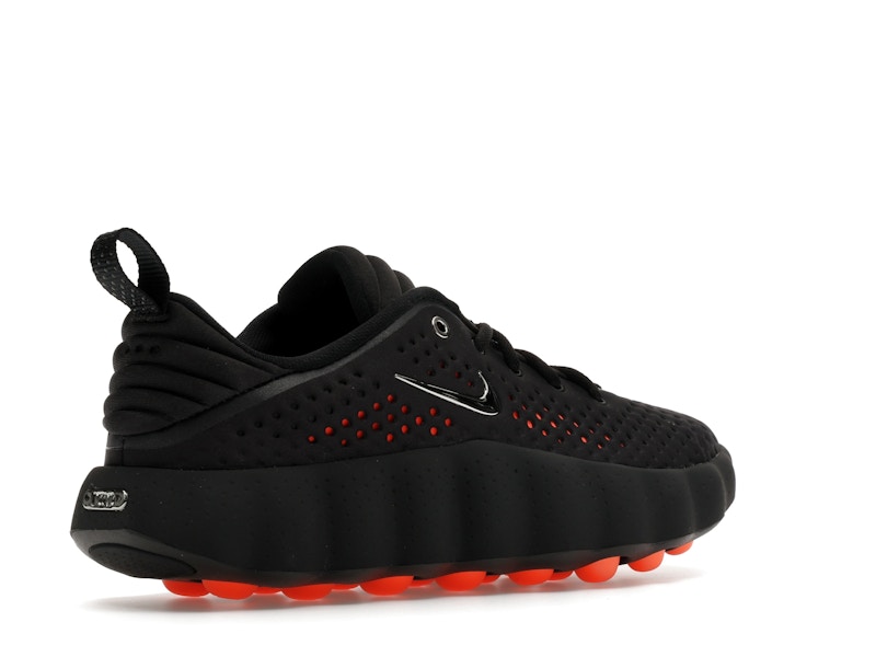 Nike Mind 002 Black Hyper Crimson