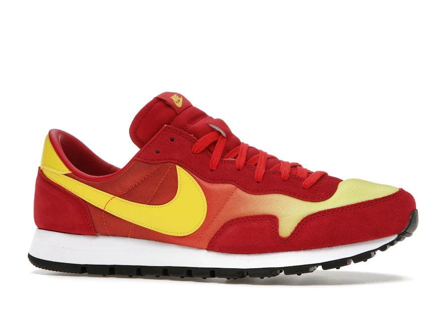 Nike Omega Flame size?