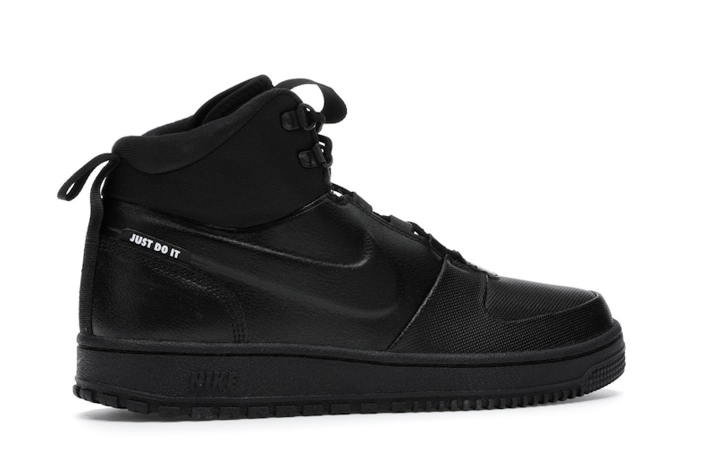 Nike path sneaker boots clearance