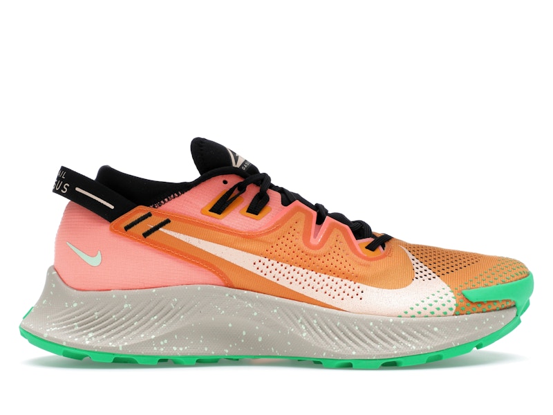 nike pegasus trail 2 mango
