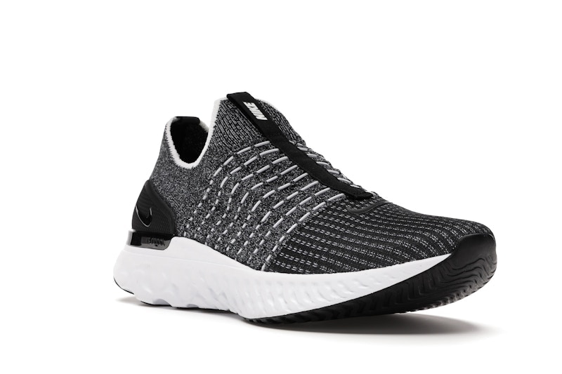 Nike React Phantom Run Flyknit 2 Black White Blend