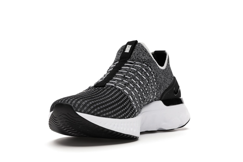 Nike React Phantom Run Flyknit 2 Black White Blend