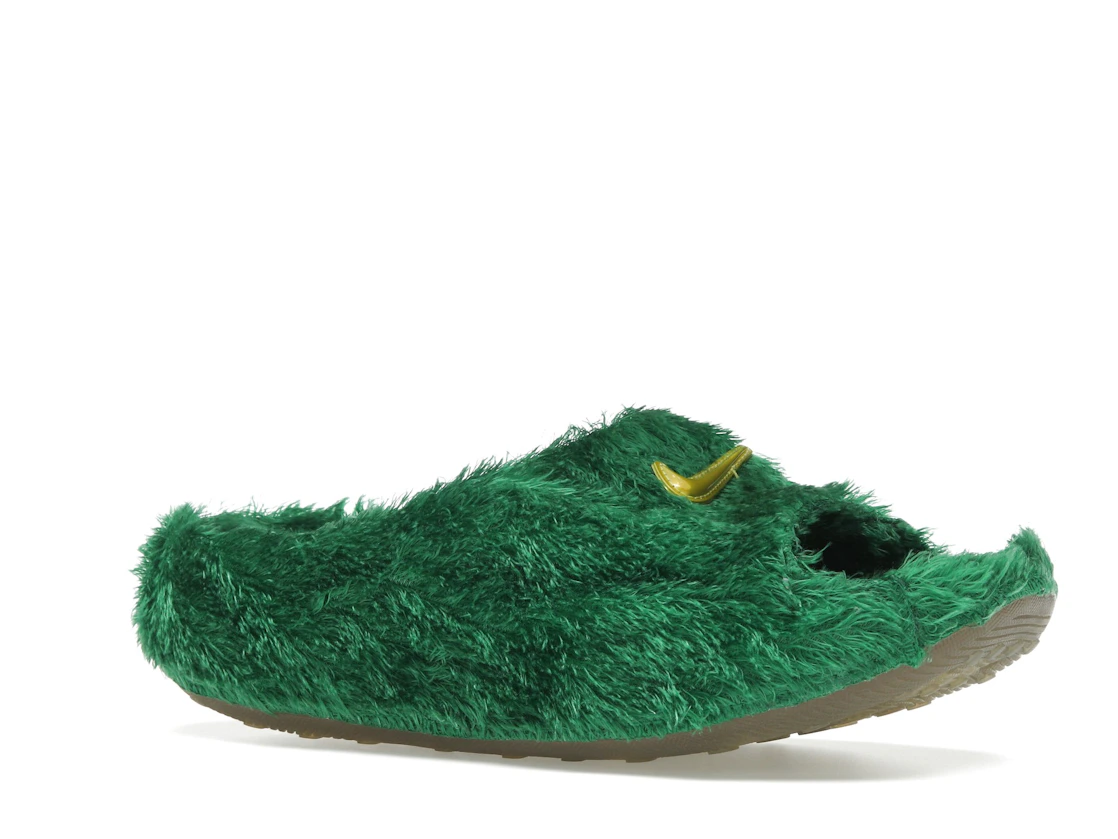 Nike ReactX Rejuven8 Slide .SWOOSH Touch Grass Kelly Green