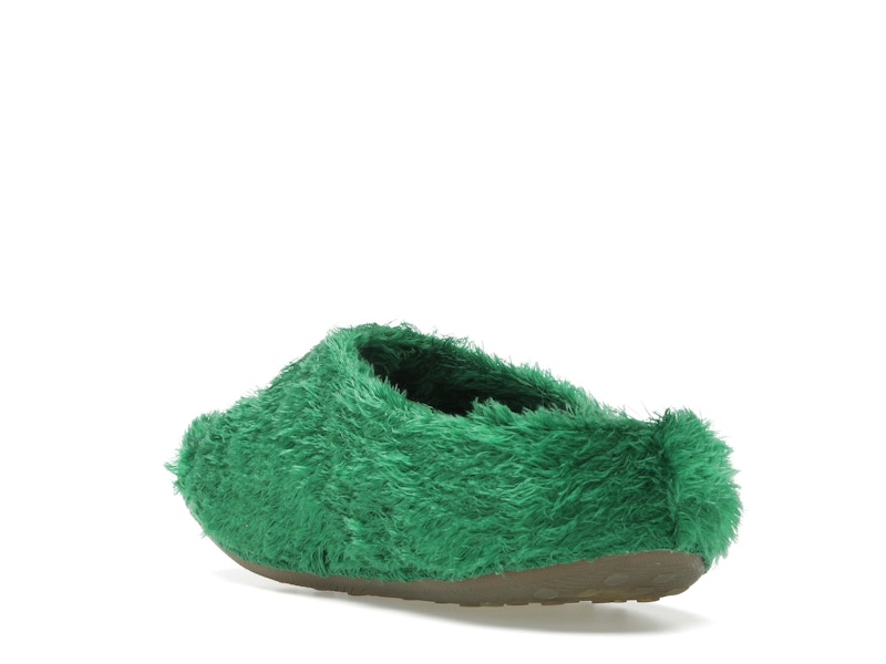 Nike ReactX Rejuven8 Slide .SWOOSH Touch Grass Kelly Green