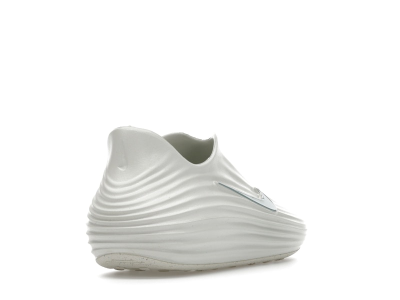 Nike ReactX Rejuven8 Spruce Aura Light Silver