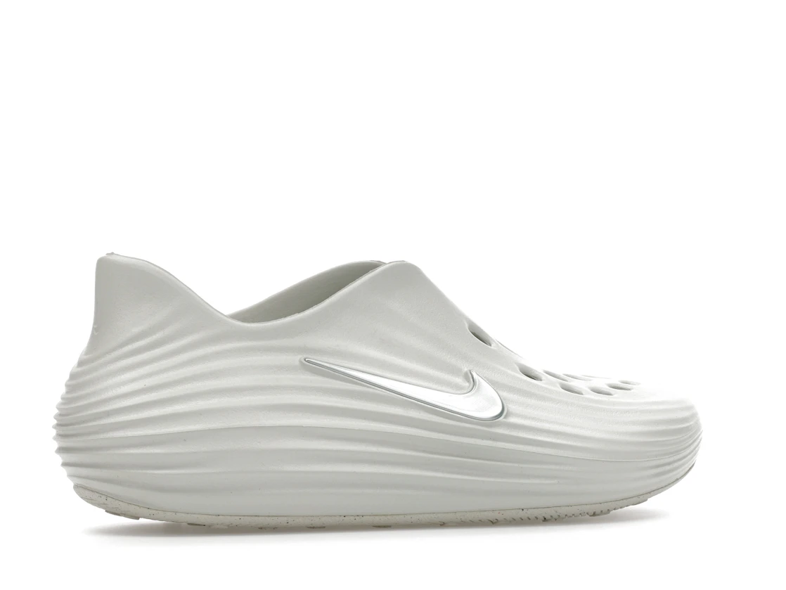 Nike ReactX Rejuven8 Spruce Aura Light Silver