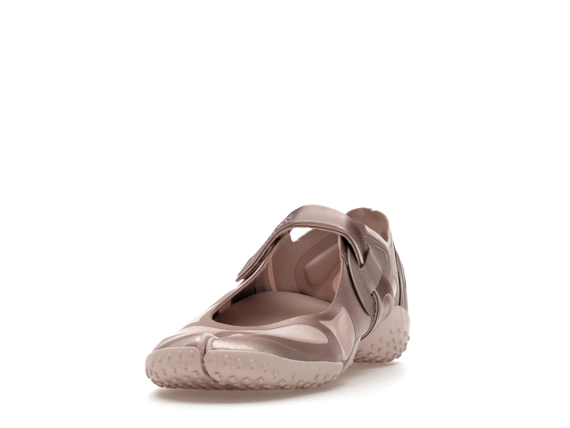 Nike Rift Satin SKIMS Silt Red (Women's)