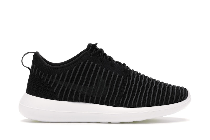 Nike men's roshe two flyknit v2 running shoe online