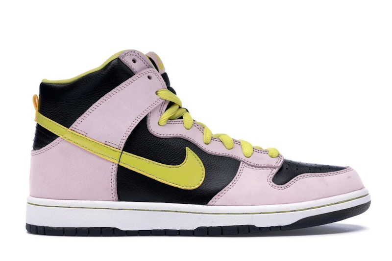 White black yellow nike dunks 2009 hotsell