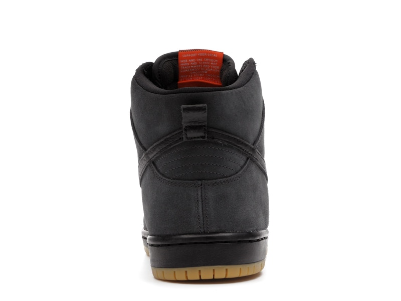 Nike SB Dunk High Pro