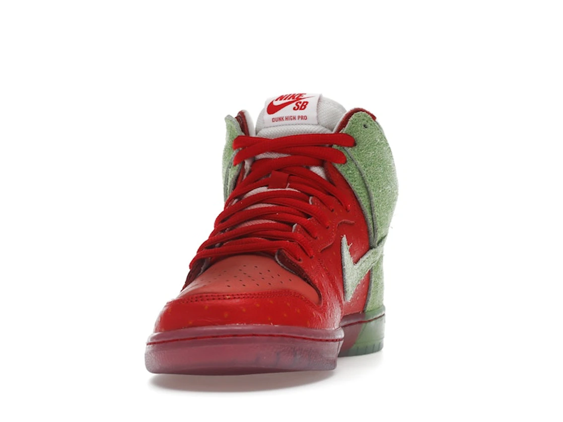 Nike SB Dunk High Strawberry Cough (Regular Box)