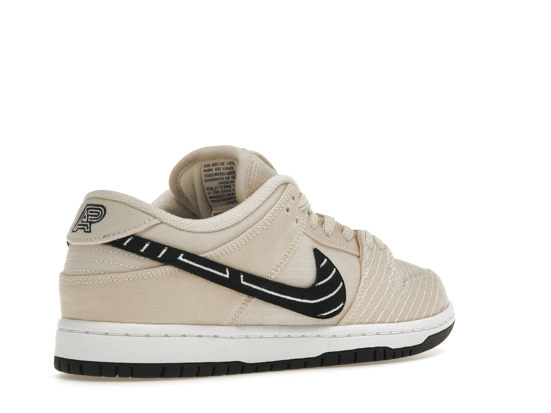 Nike SB Dunk Low Albino & Preto