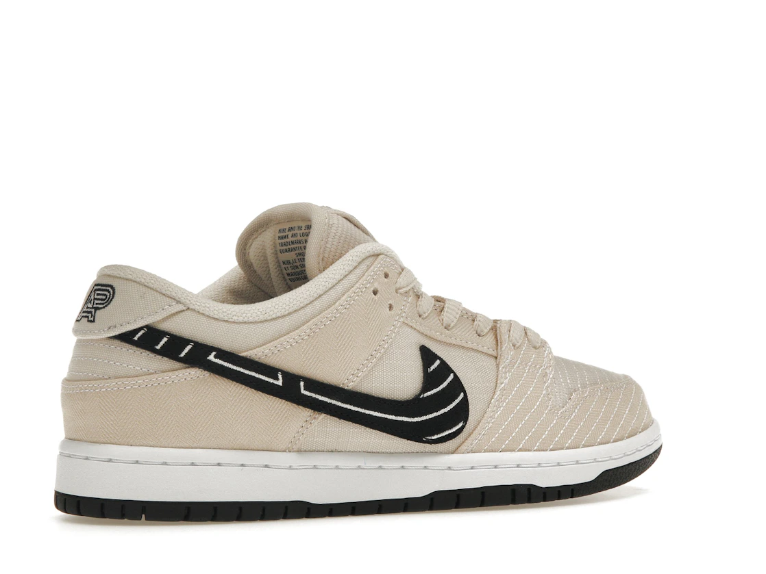 Nike SB Dunk Low Albino & Preto