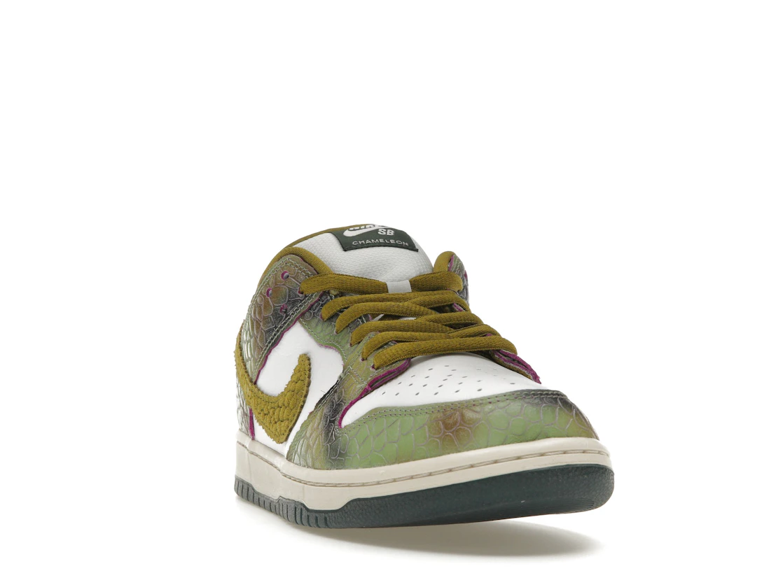 Nike SB Dunk Low Alexis Sablone Chameleon