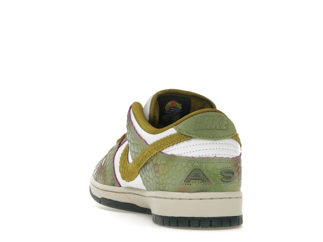Nike SB Dunk Low Alexis Sablone Chameleon