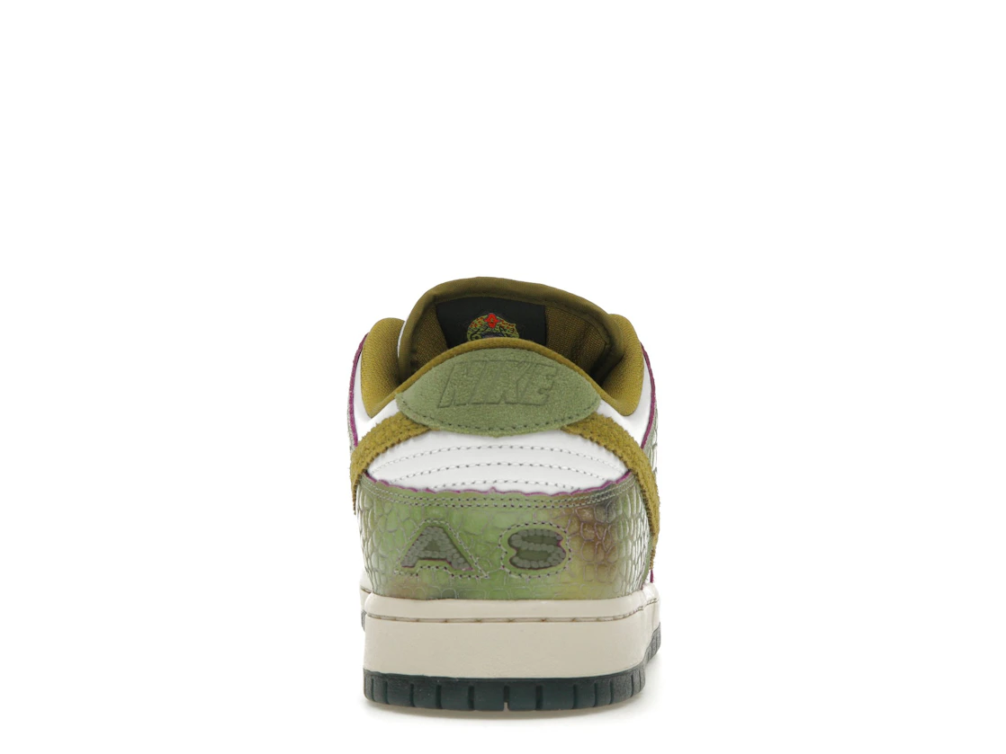 Nike SB Dunk Low Alexis Sablone Chameleon