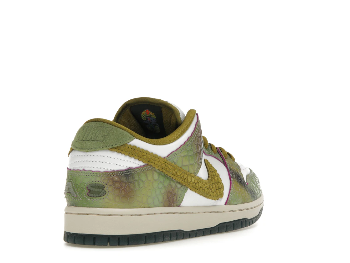 Nike SB Dunk Low Alexis Sablone Chameleon