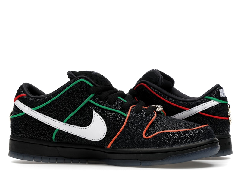 Nike SB Dunk Low Bronx Girls Skate