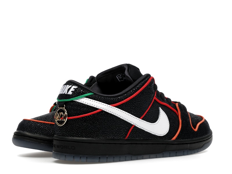 Nike SB Dunk Low Bronx Girls Skate