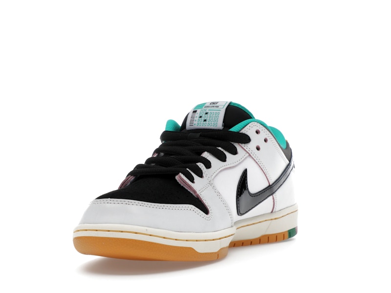 Nike SB Dunk Low CSEF